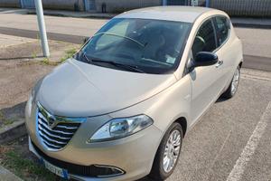 Lancia Ypsilon Gold 1.2 8v 69Cv 2014