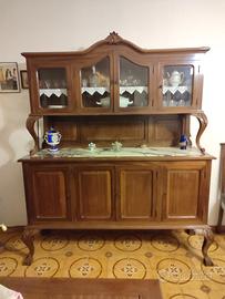 Elegante Credenza con Alzata d’Epoca 