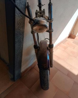 Faro moto Harley