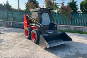 P176 Mini pala Thomas 30 q.li