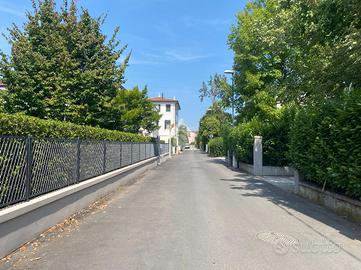 PORZIONE DI BIFAMILIARE A TREVISO