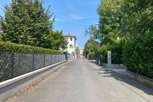 PORZIONE DI BIFAMILIARE A TREVISO