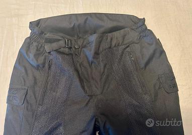 Pantaloni tecnici da moto
