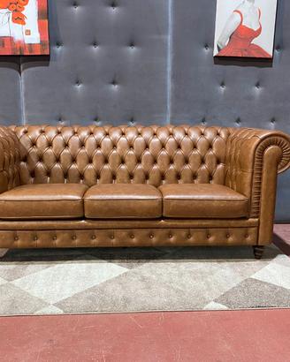 Chesterfield divano sofa 3 posti in pelle vintage