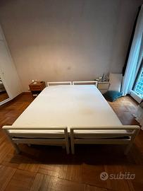 Letto matrimoniale/due letti singoli