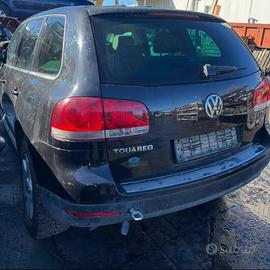 Volkswagen Touareg disponibili ricambi e motore di