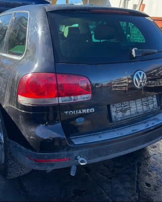 Volkswagen Touareg disponibili ricambi e motore di