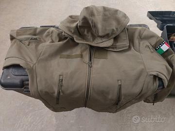 giubbotto impermeabile 