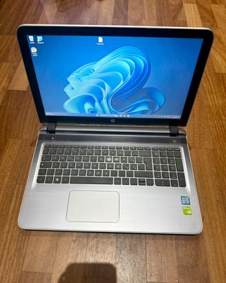 HP Notebook Pavlion 15.6” i7 6th 12Gb Ram Ssd 250