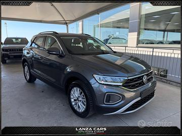 VOLKSWAGEN T-Roc 1.5 TSI ACT DSG Life