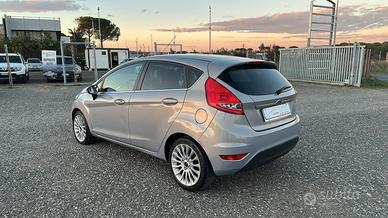 Ford Fiesta 1.4 TDCi 70CV 5 porte Titanium