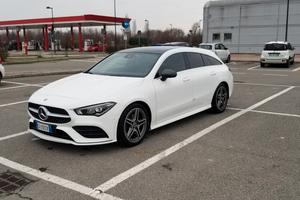 Cla 200d shooting brake premium amg line