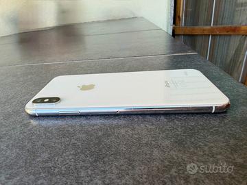 iPhone XS Max