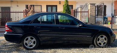 MERCEDES C 22O CDI SPORT EDITION.  BLACK FRIDAY