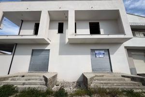 Locale uso ufficio e commerciale VILLA LITERNO