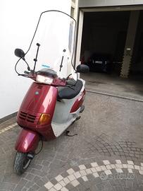 Scooter Piaggio 2t