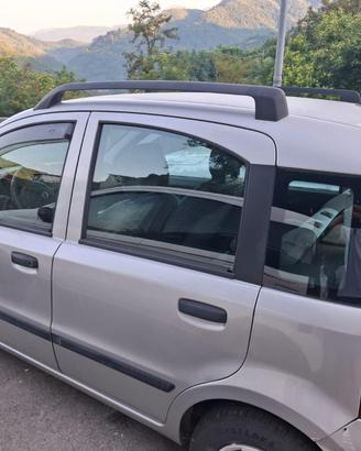 Auto Fiat  Panda tenuta bene