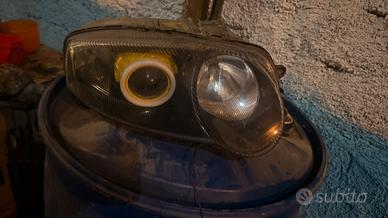 Fari lenticolari 147