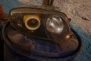 Fari lenticolari 147