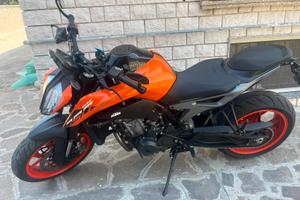 Duke 790L