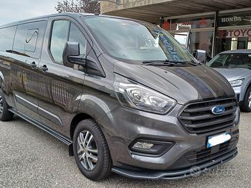 Van Ford con camperizzazione mobile