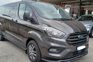 Van Ford con camperizzazione mobile