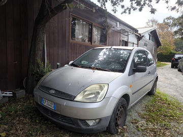 Ford fiesta 1.4 tdi 70cv plus