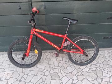 Bicicletta BMX
