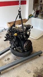 Motore renault traffic 1.9 dci f9q
