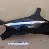 Carena fiancata x8 xevo 125 200 250 400 entra
