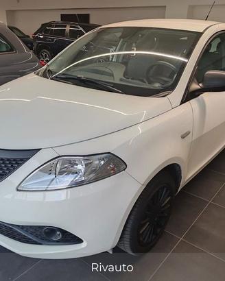 Lancia Ypsilon 1.2 69cv Elefantino