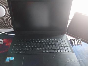 Notebook ASUS PRO P2520L (15.6 pollici) 