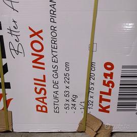 Nuova piramide per giardino