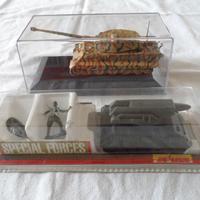 MEZZI MILITARI 1/72 con 2 soldatini MAJORETTE