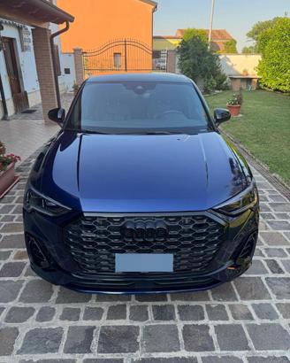 Audi Q3 Sportbak 45tfi quattro Sline