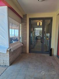Locale commerciale bar/pasticceria