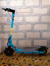 Monopattino lexgo