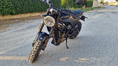 Husqvarna Svartpilen 401 2023