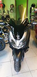 Honda Forza 300 Abs De Luxe come nuovo permute gar