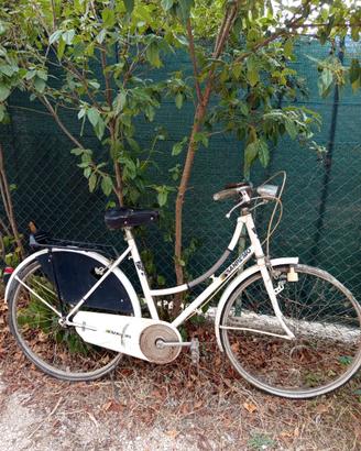 Bicicletta vintage  Sanremo visibile a Perugia