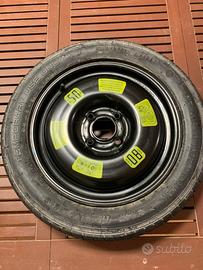 Ruotino di scorta temporaneo della marca Maxxis