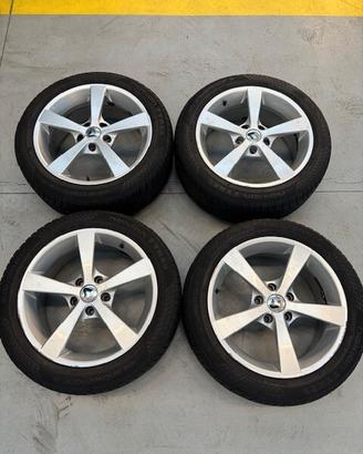 4 Cerchi Lega e Gomme Invernali Usaate Renault Meg