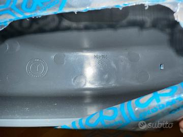 portaoggetti laterale pk nuovo mai montato