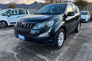 Mahindra XUV500 2.2 16V AWD 7 POSTI - 2019