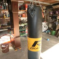 SACCO KICK BOXING BOX NUOVO 120CM 20KG+ GUANTONI