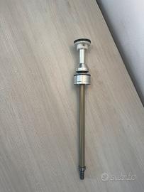 Fox  Air Shaft Assembly 36 Float 2021