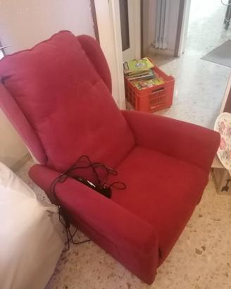 POLTRONA PER ANZIANI
