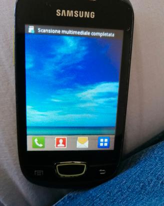 Samsung GT-S 5570