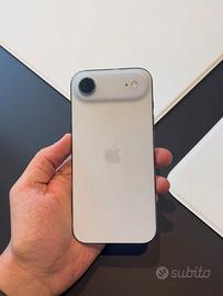 iPhone 17 air 256 praticamente nuovo 