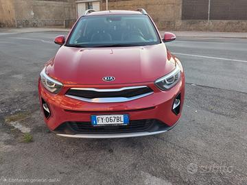 Kia Stonic Energy 1.4 GPL ancora in garanzia SUV 